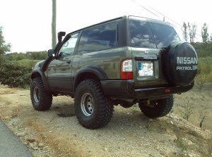 Entebbe Airport taxi services Nissan patrol